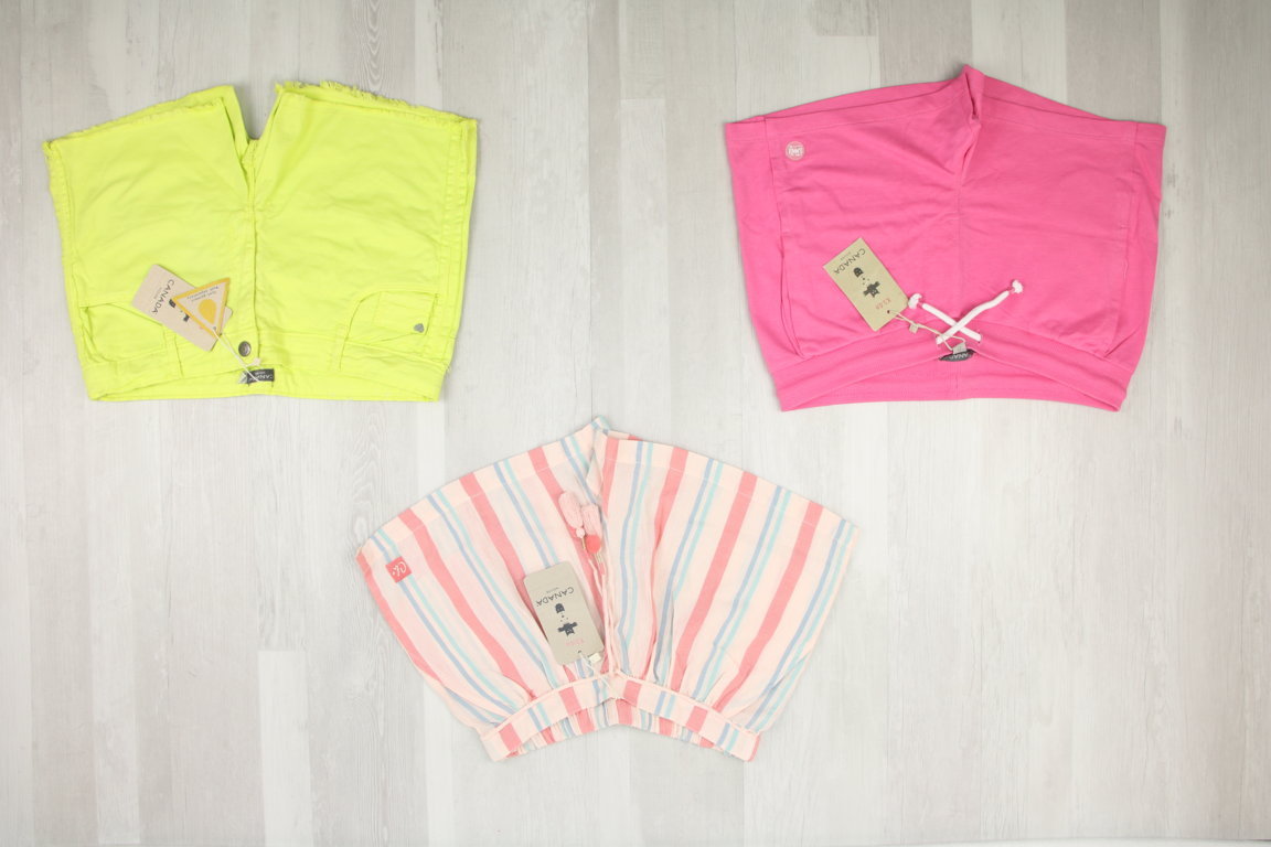 €4,00 al pezzo CANADA stock abbigliamento bambini 186 pezzi - P/E - RIF. 6249