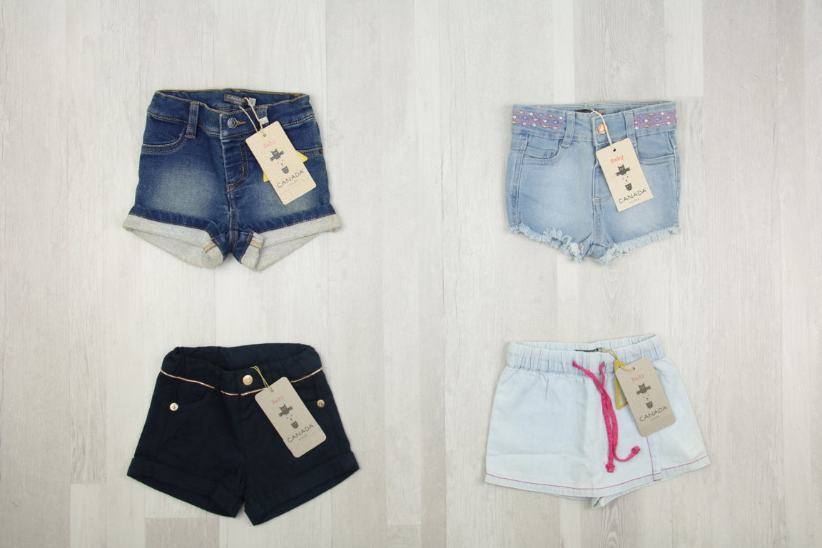 €4,00 al pezzo CANADA stock abbigliamento bambini 186 pezzi - P/E - RIF. 6249