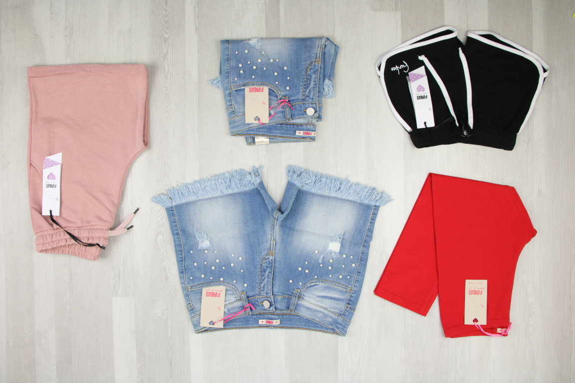 €4,50 al pezzo FUNBEE stock abbigliamento bambini 82 pezzi - P/E - RIF. 6251