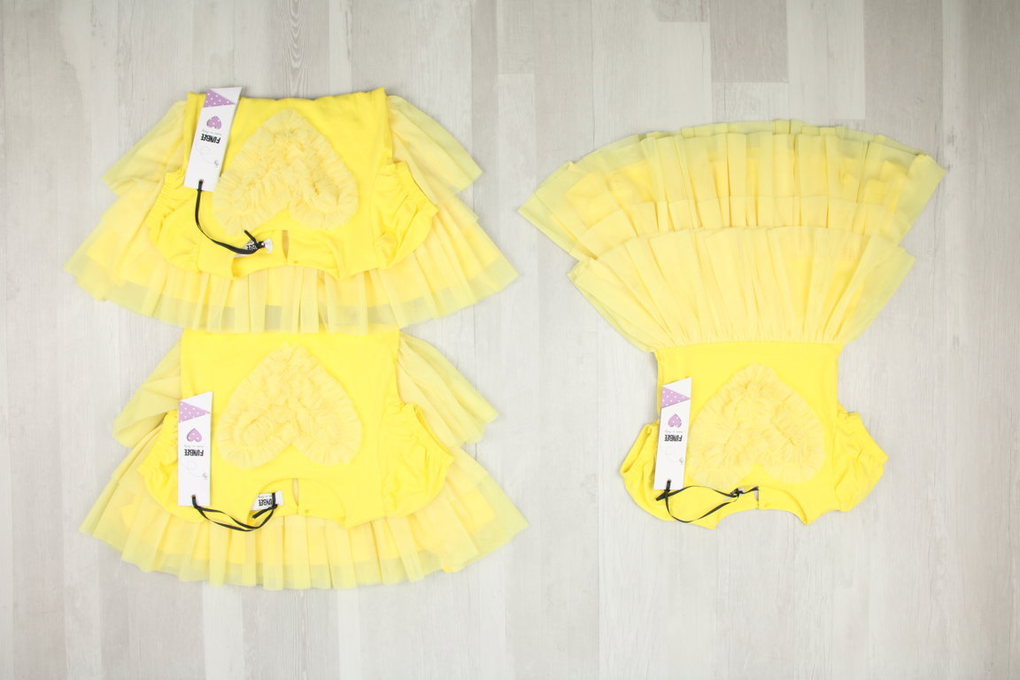 €4,50 al pezzo FUNBEE stock abbigliamento bambini 82 pezzi - P/E - RIF. 6251
