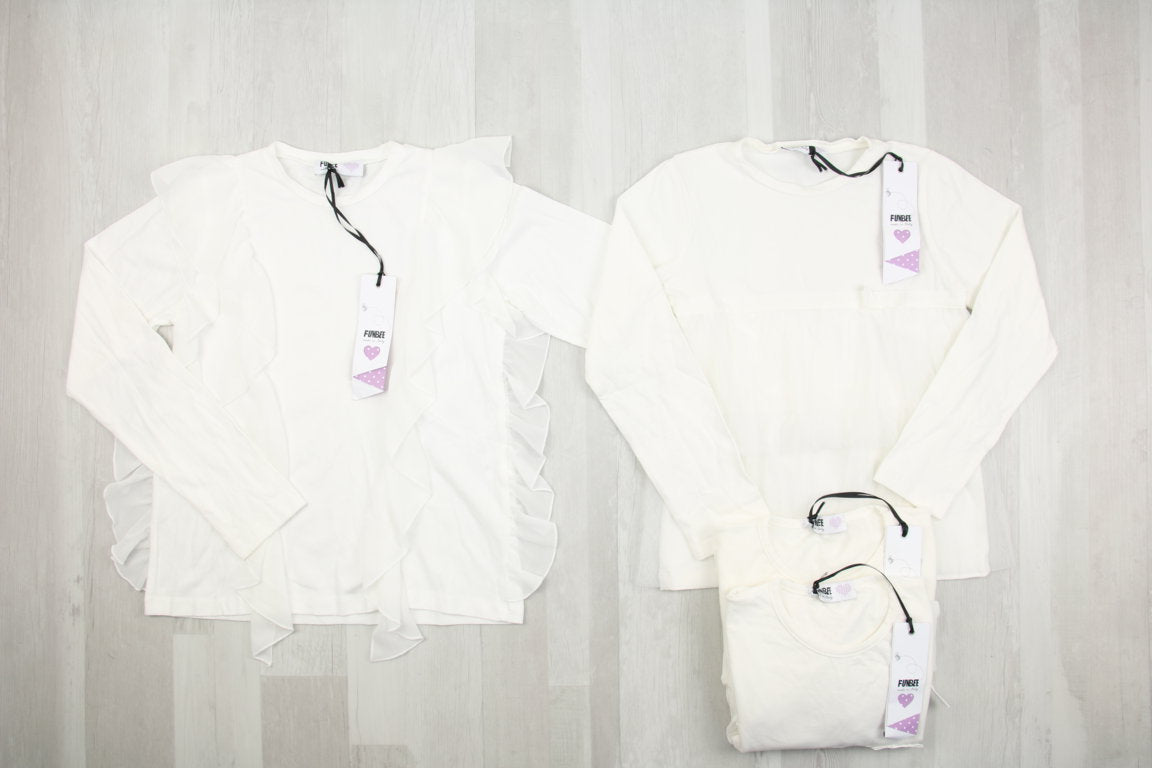 €4,50 al pezzo FUNBEE stock abbigliamento bambini 82 pezzi - P/E - RIF. 6251