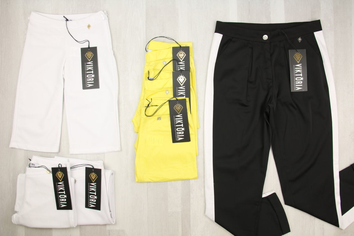€4,50 al pezzo VIKTORIA stock abbigliamento bambina 98 pezzi - P/E - RIF. 6256