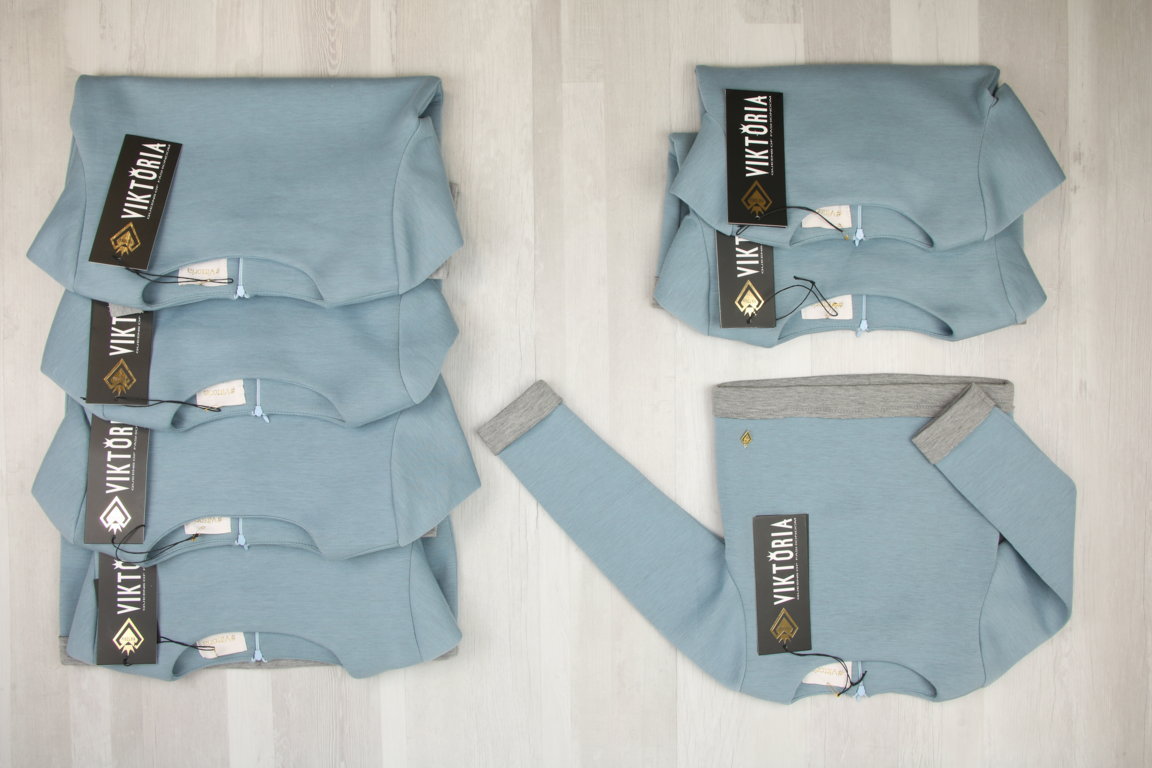 €4,50 al pezzo VIKTORIA stock abbigliamento bambina 98 pezzi - P/E - RIF. 6256