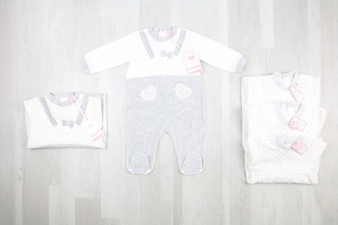 €4,25 al pezzo COCCODE', GYMP, KITE, ecc. stock abbigliamento bambini 256 pezzi - A/I - RIF. 6277