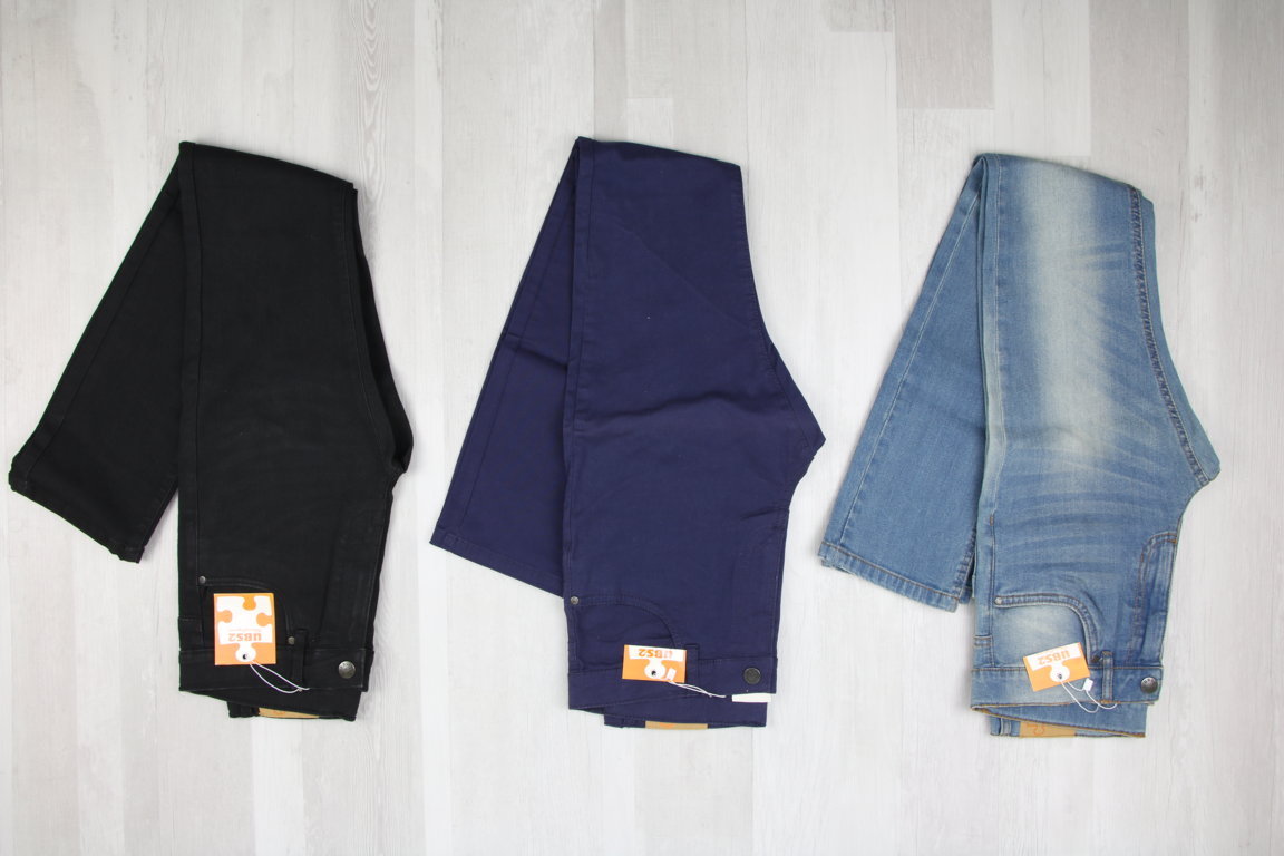 €4,25 al pezzo COCCODE', GYMP, KITE, ecc. stock abbigliamento bambini 256 pezzi - A/I - RIF. 6277