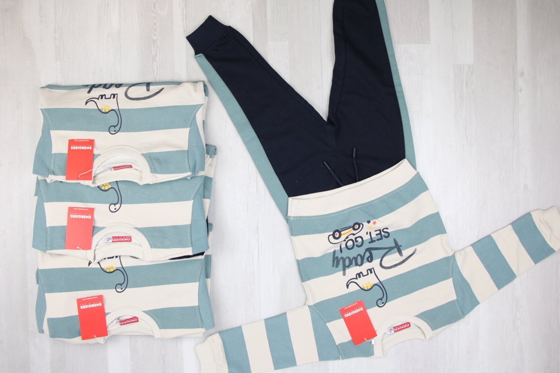 €6,80 al pezzo ENERGIERS stock abbigliamento bambini 63 pezzi - P/E - RIF. 6281