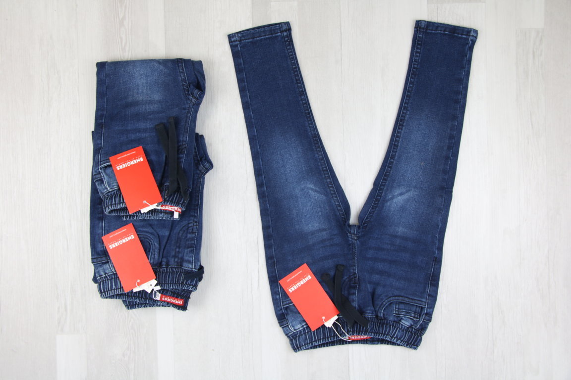 €6,80 al pezzo ENERGIERS stock abbigliamento bambini 63 pezzi - P/E - RIF. 6281