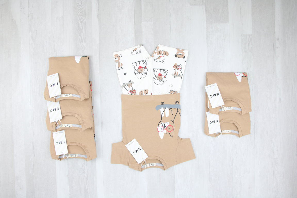 €7,00 al pezzo EMC stock abbigliamento bambini 101 pezzi - P/E - RIF. 6285