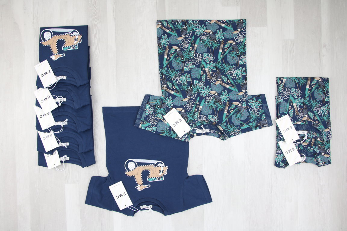 €7,00 al pezzo EMC stock abbigliamento bambini 101 pezzi - P/E - RIF. 6285