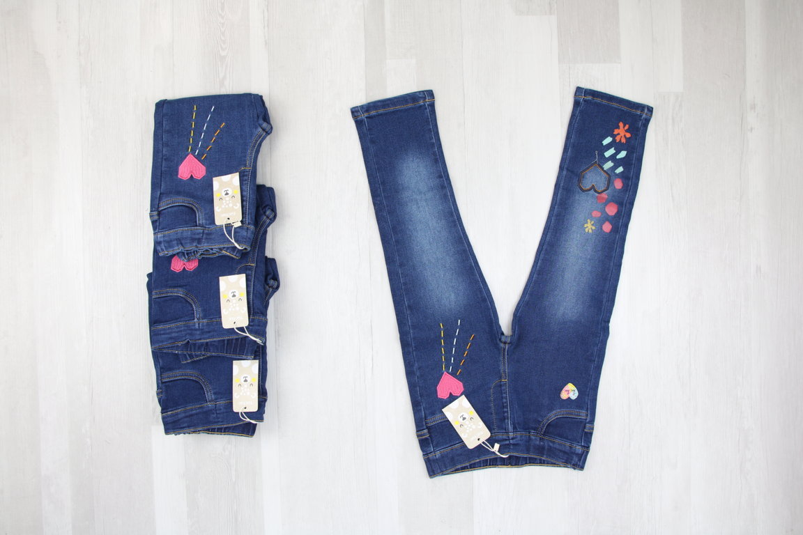 €6,00 al pezzo TUC TUC stock abbigliamento bambini 126 pezzi - A/I - RIF. 6291