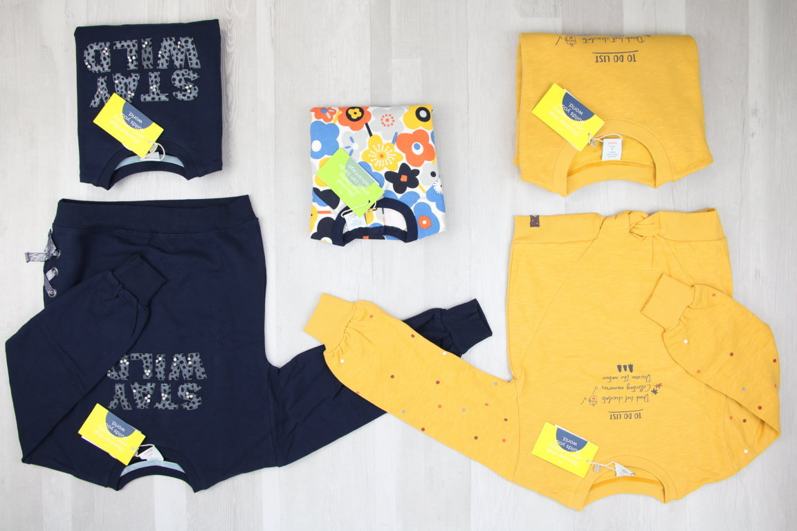 €4,60 al pezzo BOBOLI stock abbigliamento bambini 337 pezzi - A/I - RIF. 6296