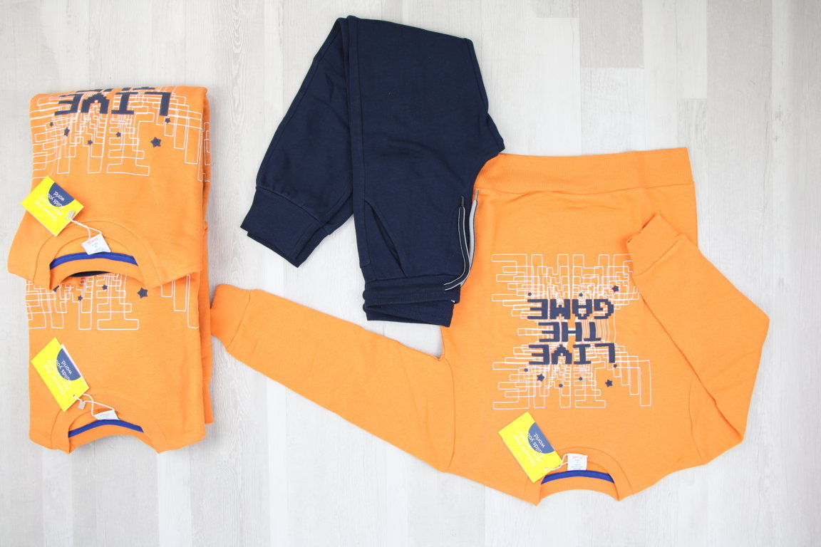 €4,60 al pezzo BOBOLI stock abbigliamento bambini 337 pezzi - A/I - RIF. 6296