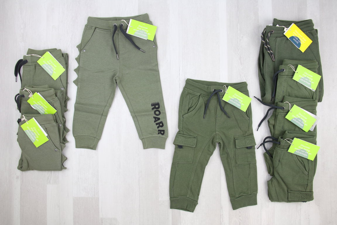 €4,60 al pezzo BOBOLI stock abbigliamento bambini 337 pezzi - A/I - RIF. 6296
