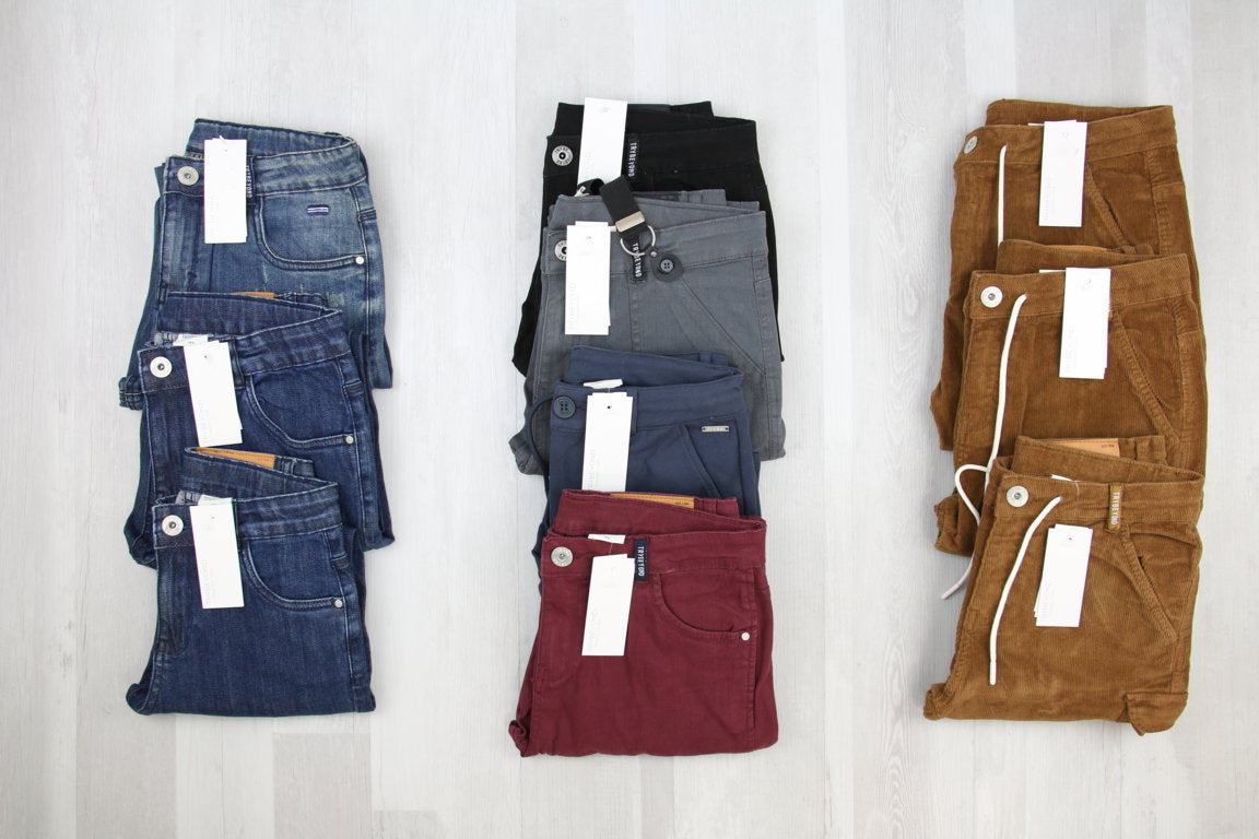 €4,50 al pezzo BIRBA-TRYBEYOND stock abbigliamento bambini 168 pezzi - A/I - RIF. 6297