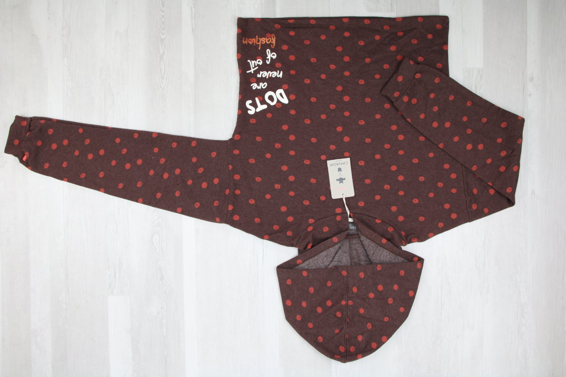 €5,50 al pezzo CANADA stock abbigliamento bambini 55 pezzi - A/I - RIF. 6267