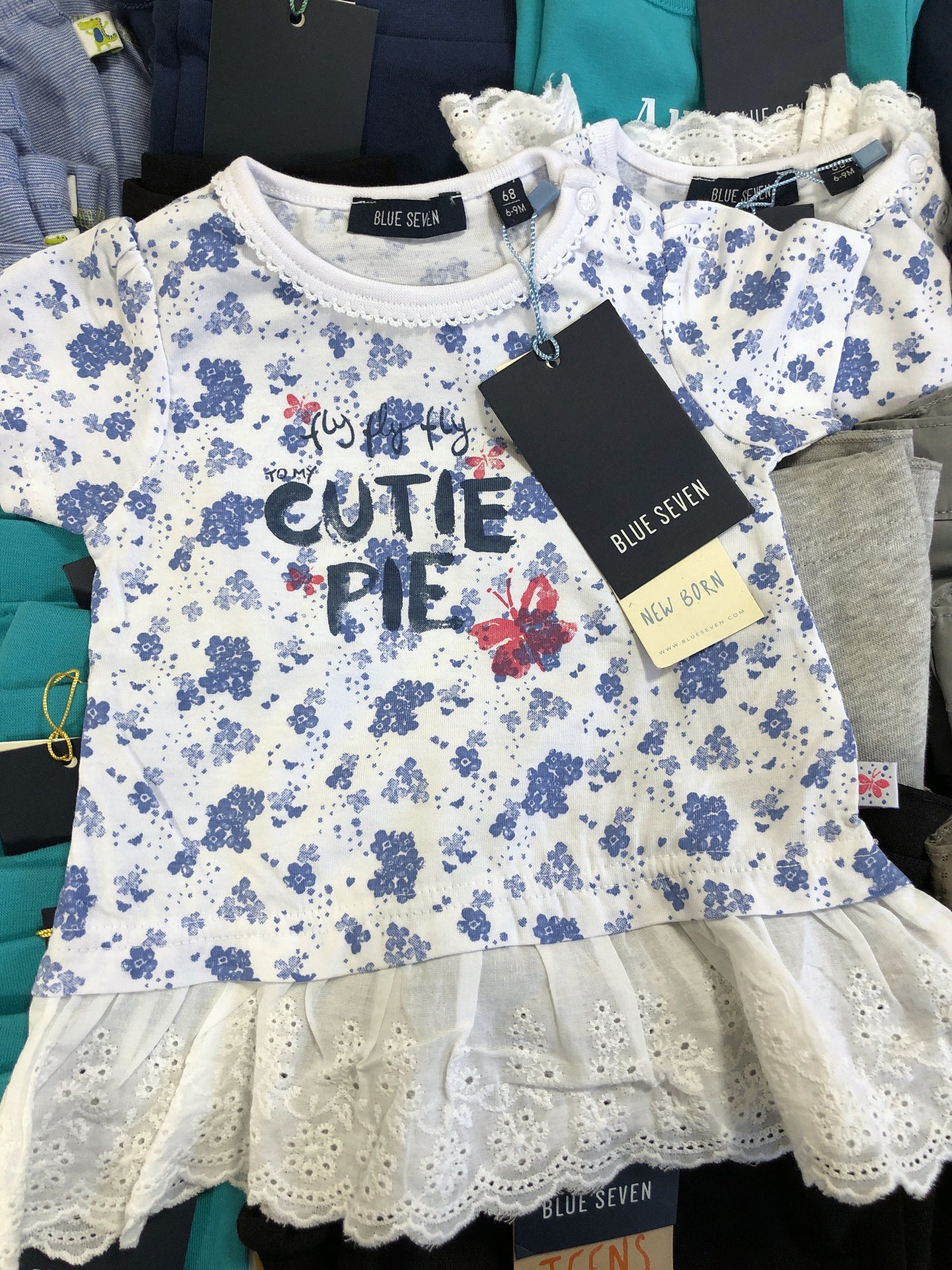 5,50 € par pièce Y-CLU, BLUE SEVEN, MELBY, TUC TUC, etc. stock de vêtements pour enfants 741 pièces - SS - REF. 6136P1