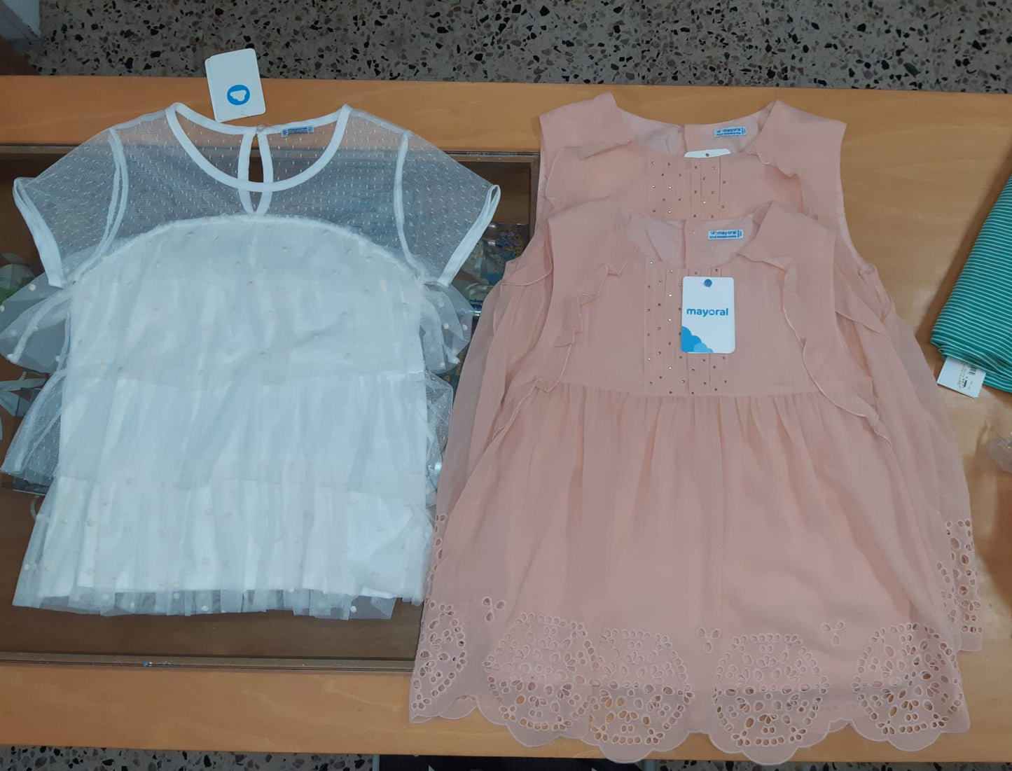 5,00 € la pièce I DO, MAYORAL, J'AIME', GAIALUNA, etc. stock de vêtements pour enfants 221 pièces - SS - REF. TV6228