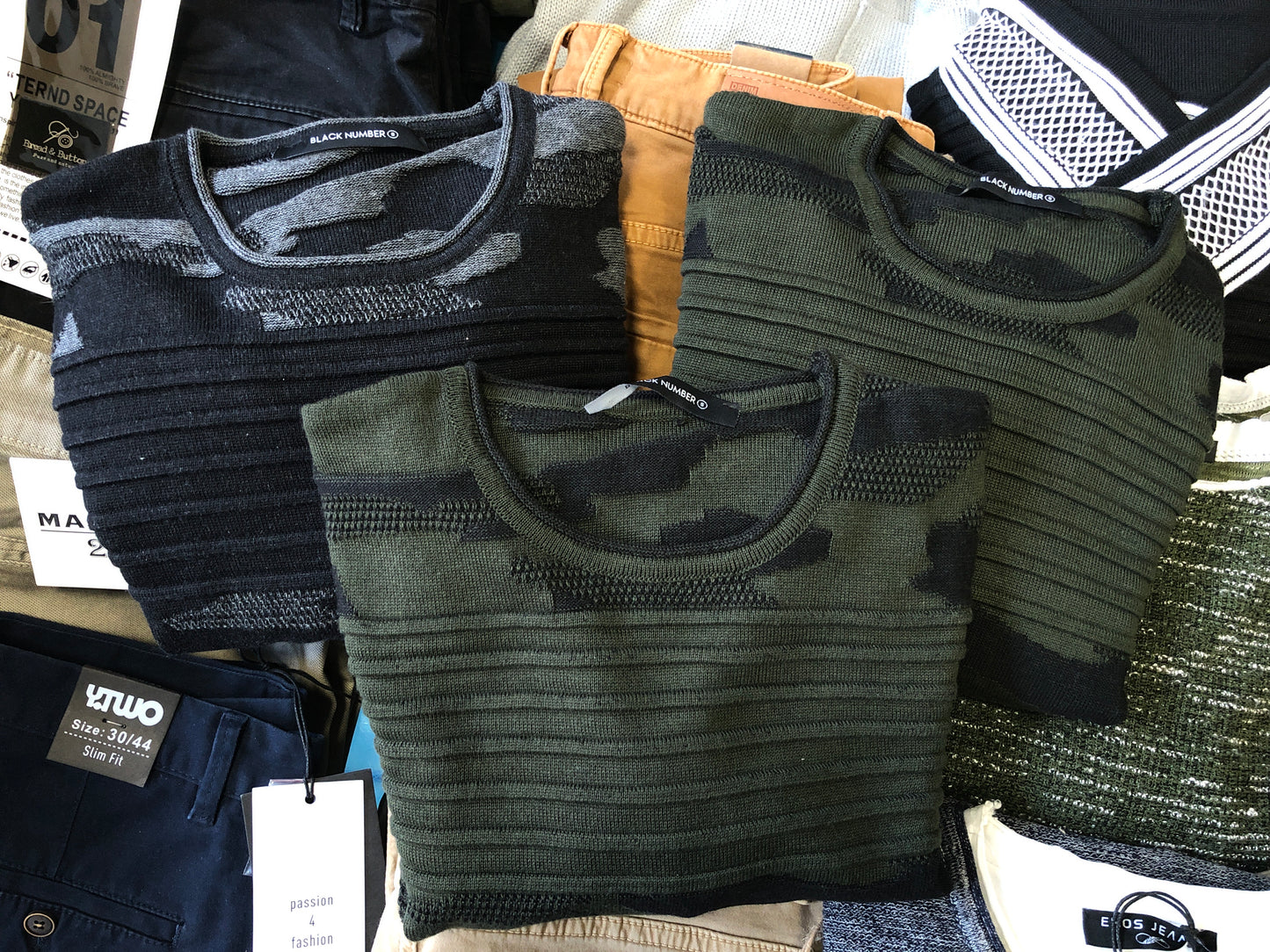 €2,71 al pezzo PRONTO MODA MADE IN ITALY stock abbigliamento e accessori uomo/donna 1333 pezzi - A/I - P/E - RIF. 6146P1