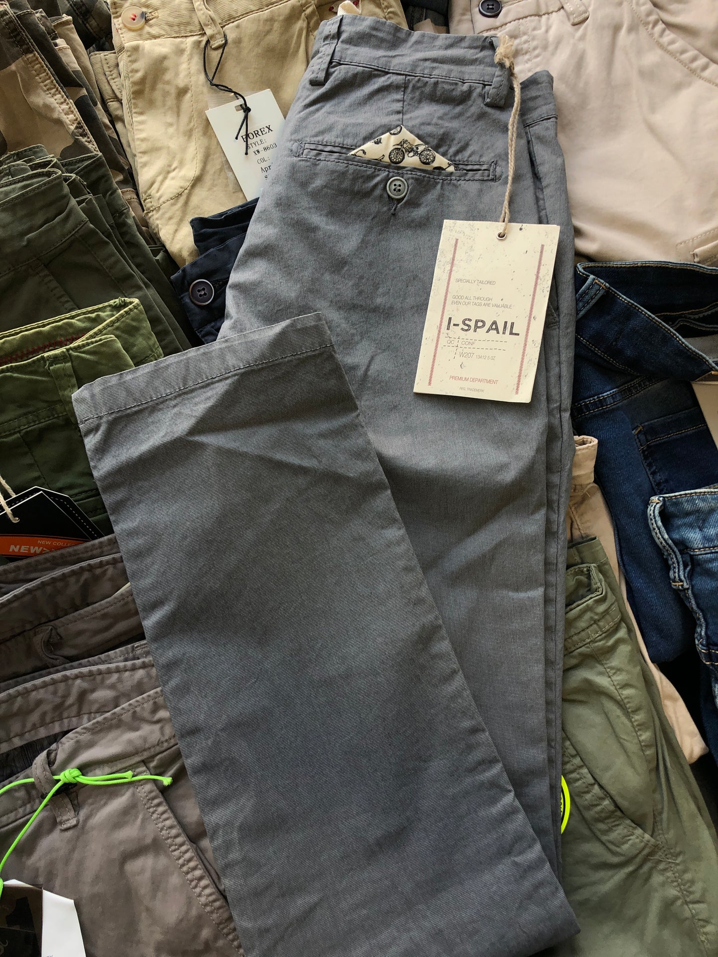 €2,71 al pezzo PRONTO MODA MADE IN ITALY stock abbigliamento e accessori uomo/donna 1333 pezzi - A/I - P/E - RIF. 6146P1