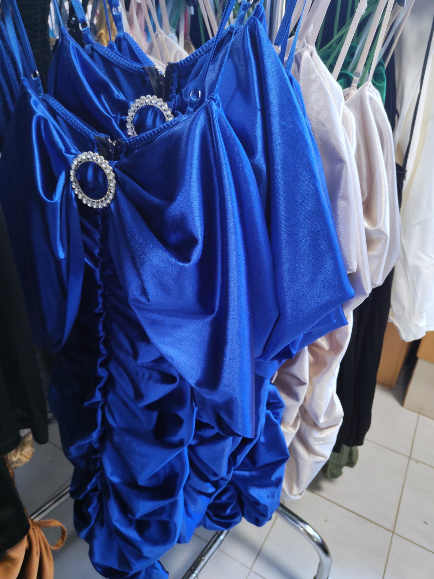 €2,71 al pezzo PRONTO MODA MADE IN ITALY stock abbigliamento e accessori uomo/donna 1333 pezzi - A/I - P/E - RIF. 6146P1