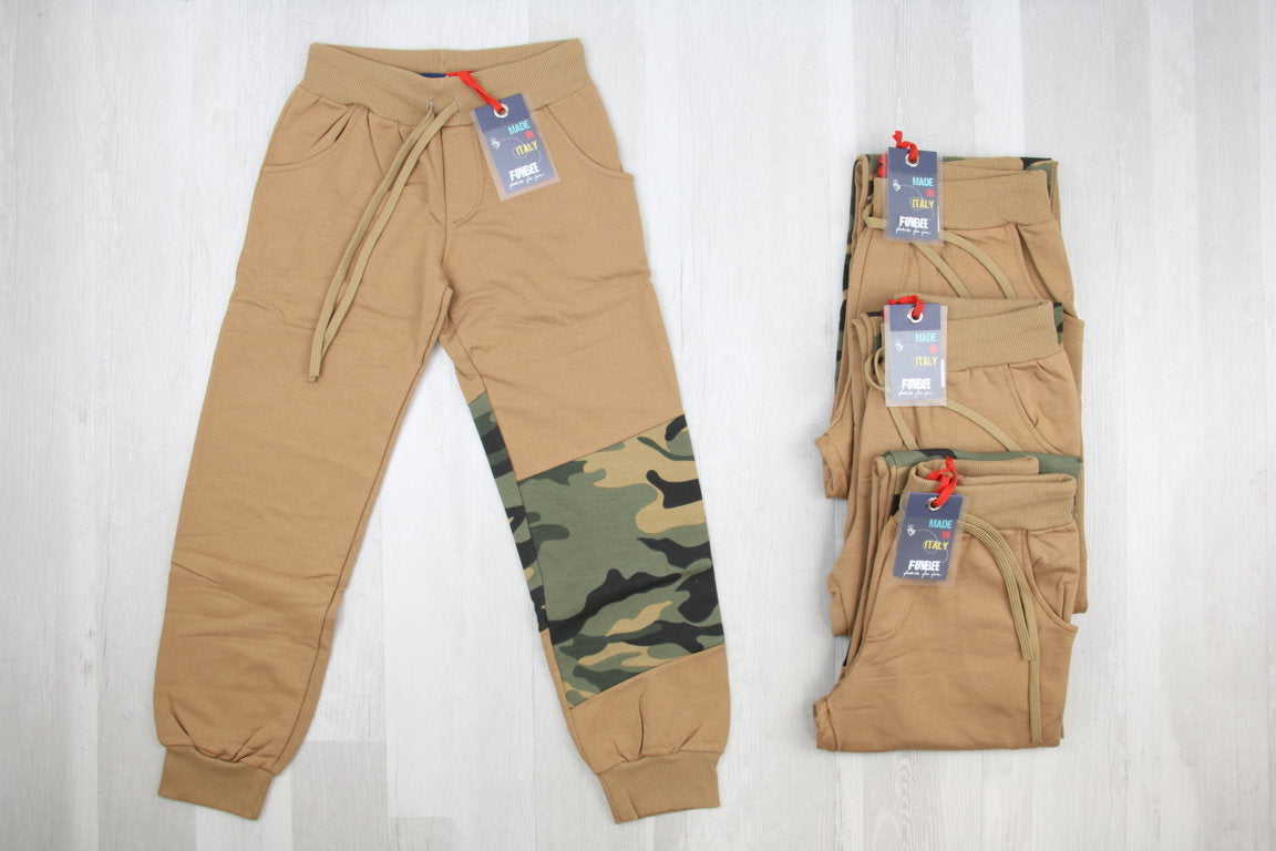 €5,40 al pezzo FUNBEE stock abbigliamento BAMBINI 61 pezzi - A/I - RIF. 6265