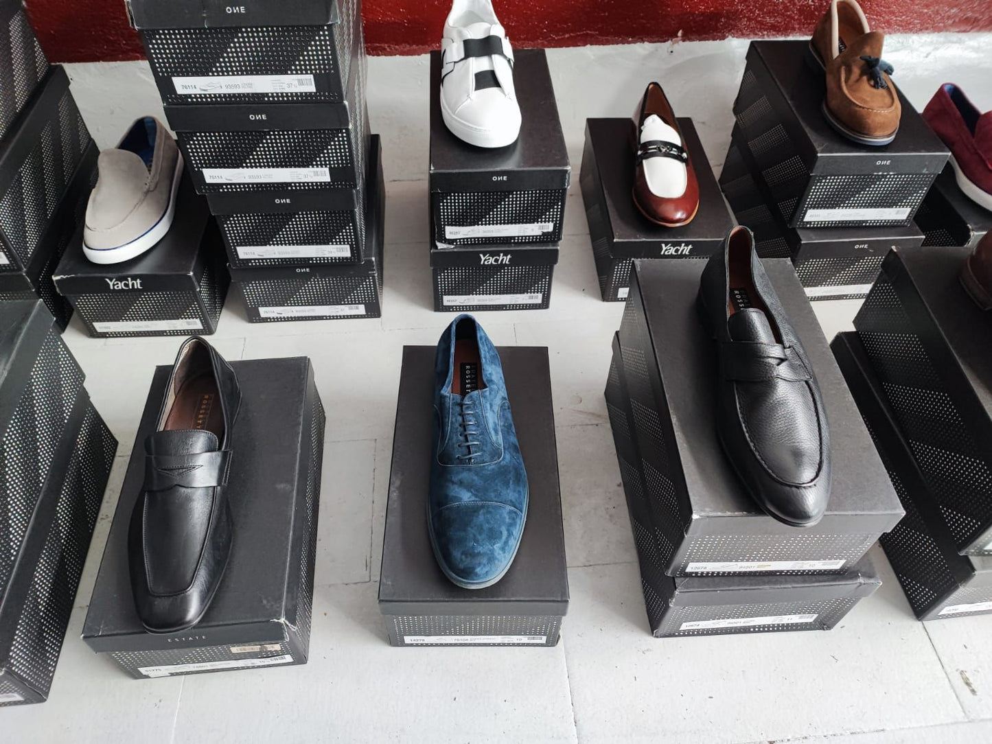 €145.00 per piece FRATELLI ROSSETTI stock of men's shoes 48 pieces - <tc>F/W</tc>  - <tc>S/S</tc>  - REF. TV6012