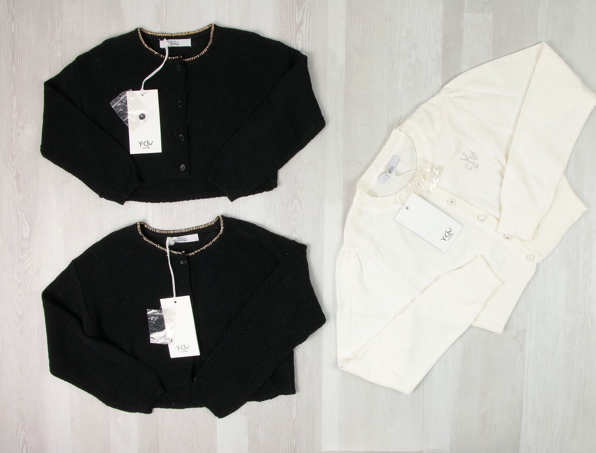 stock - €7,00 al pezzo Y-CLU' 50 pezzi da bambina - P/E - RIF. 3910